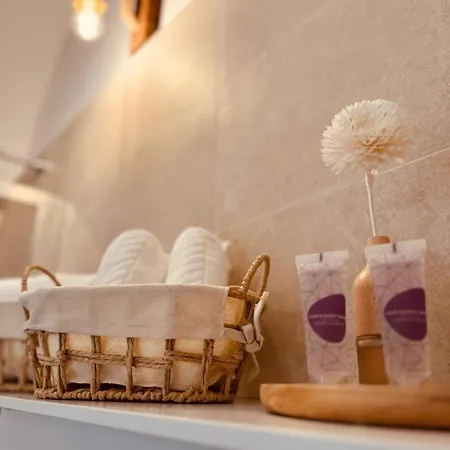 Apartment La Dimora Del Faro